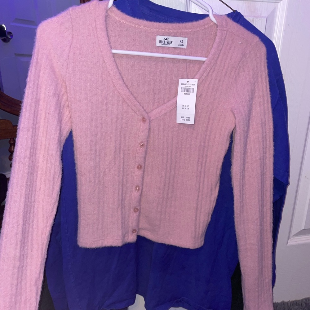 hollister button up sweater